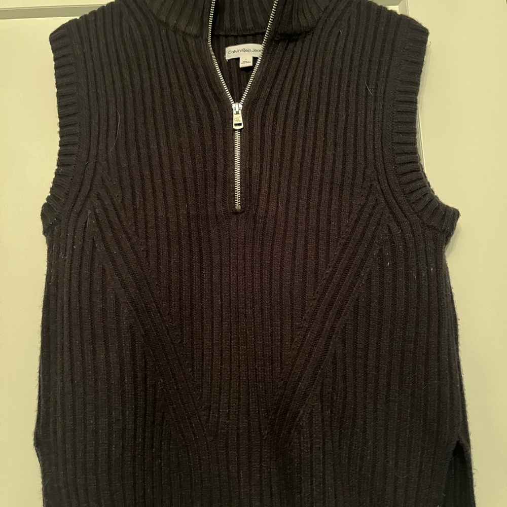 Calvin Klein Jeans Black Knit Vest